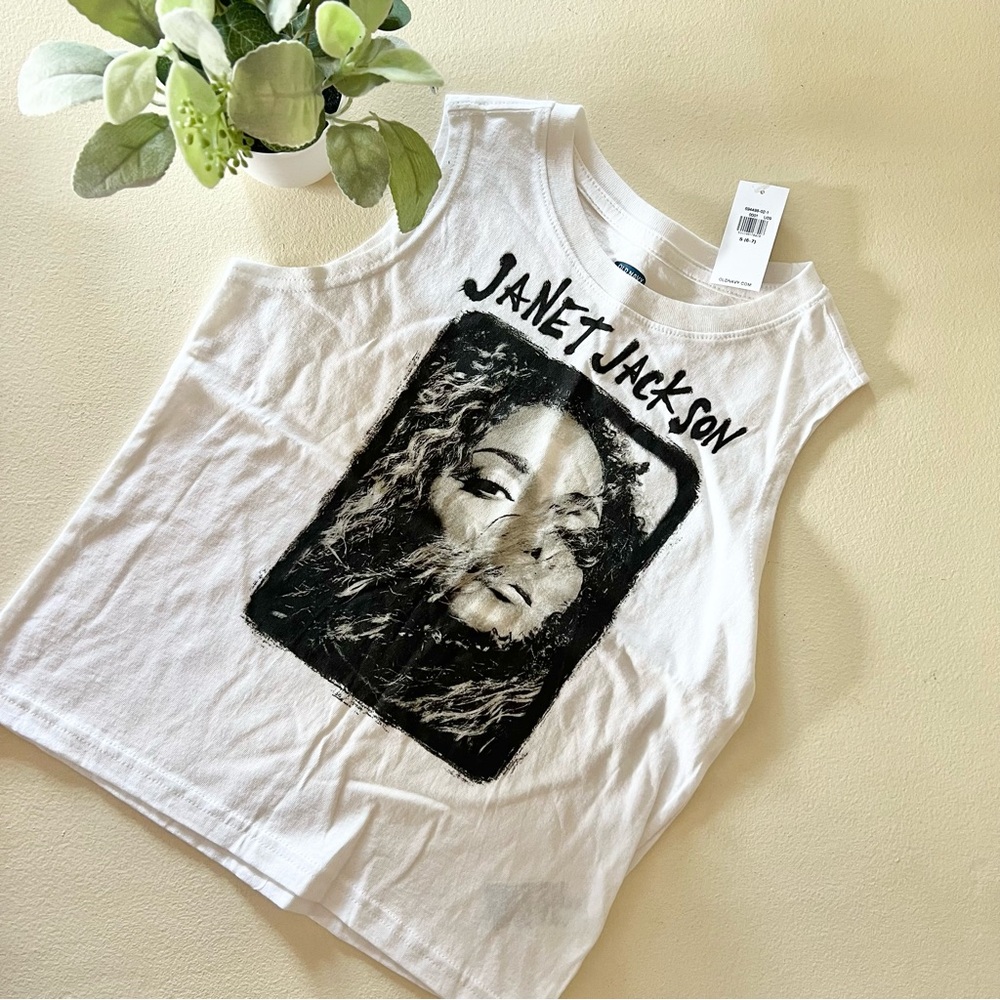 Janet Jackson tank